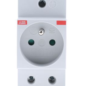 ABB 接线座- Din 轨道/通道 2CSM110000R0711